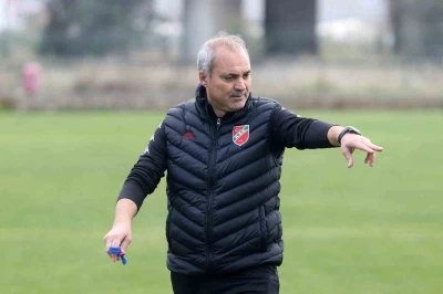 Elazığspor&rsquo;da Erkan S&ouml;zeri d&ouml;nemi
