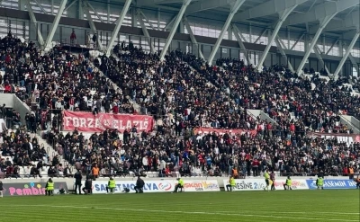 Elazığspor&rsquo;dan taraftarlara &ccedil;ağrı: Bordo-Beyaz renklerle trib&uuml;nde yer alalım
