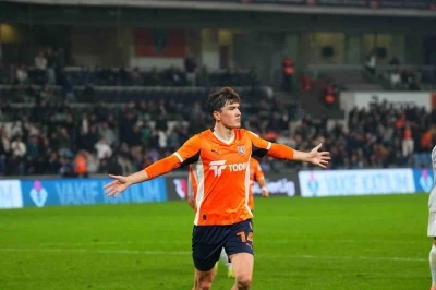 Eldor Shomurodov, Süper Lig’de gol krallığında zirveye ortak oldu
