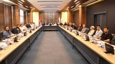 Elektrik m&uuml;hendisleri Elazığ TSO&rsquo;da bir araya geldi
