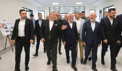 Elitaş; Havacılık Lisesi’ni ziyaret etti
