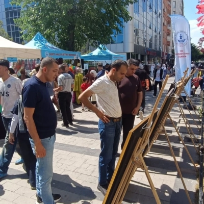 Emek ve Yetenek G&uuml;res Caddesi&rsquo;nde