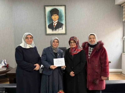 Emekli &ouml;ğretmenleri ağırladı
