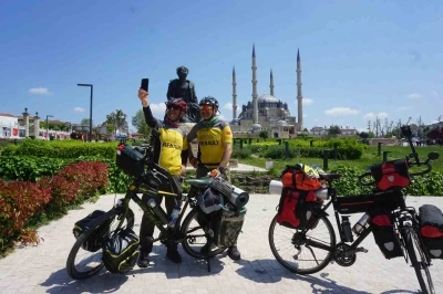 Emekli oldular, bisikletle T&uuml;rkiye turuna &ccedil;ıktılar

