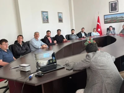 Emet MYO&rsquo;da kalite s&uuml;re&ccedil;leri değerlendirildi
