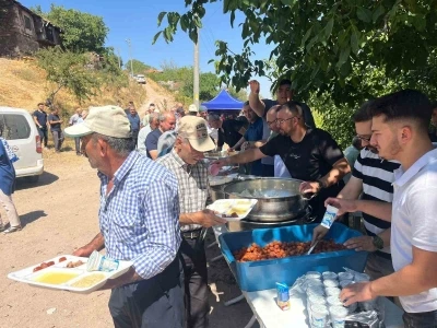 Emet’te asırlık geleneksel &quot;Hayır Yemeği&quot; düzenlendi
