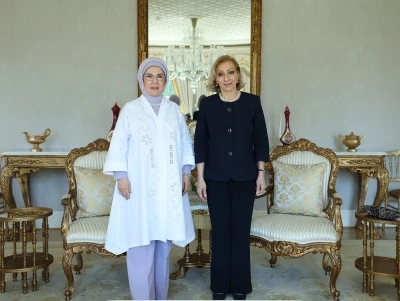 Emine Erdoğan, L&uuml;bnan Başbakanı&rsquo;nın eşi Sahar Selam ile g&ouml;r&uuml;şt&uuml;
