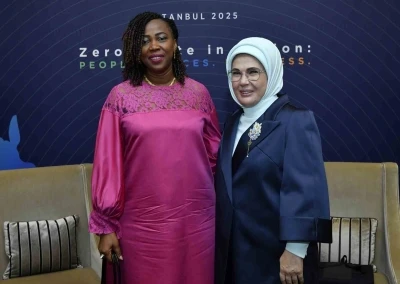 Emine Erdoğan, Sierra Leone Cumhurbaşkanı’nın eşi Fatima Maada Bio ile görüştü
