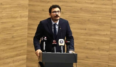 Emirhan Aydın: &quot;Deprem siyaset üstü bir konudur&quot;
