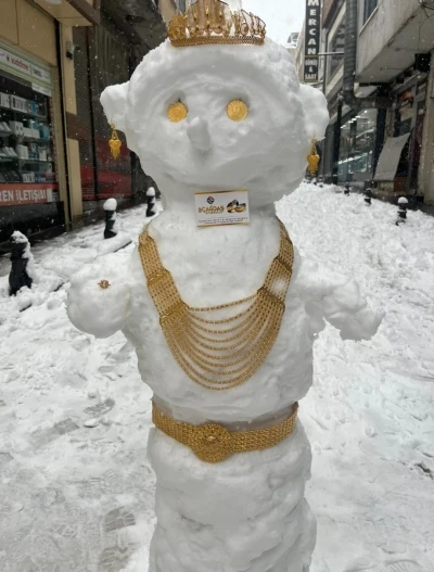 En &rsquo;değerli&rsquo; kardan gelin