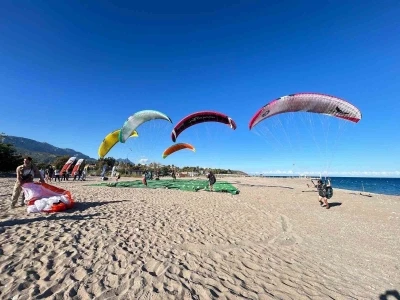 En iyi pilotlar aynı gökyüzünde buluştu
