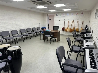 Engelli bireyler Kağıthane’de hem üretiyor hem sosyalleşiyor
