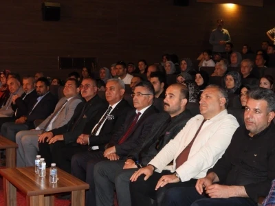 Engellilerin toplumsal hayattaki &ouml;nemi anlatıldı

