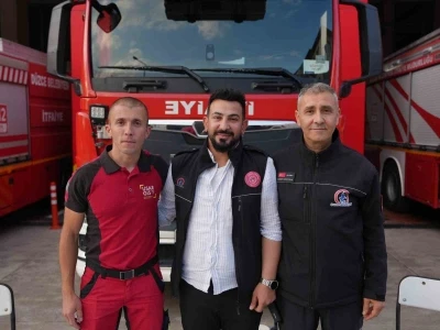 Enkaz altında kurulan kardeşlik
