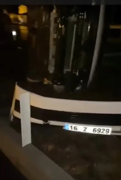 Erciş&rsquo;te otomobil takla attı: 1 &ouml;l&uuml;, 5 yaralı

