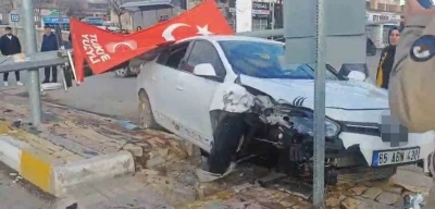 Erciş&rsquo;te trafik kazası: 1 yaralı
