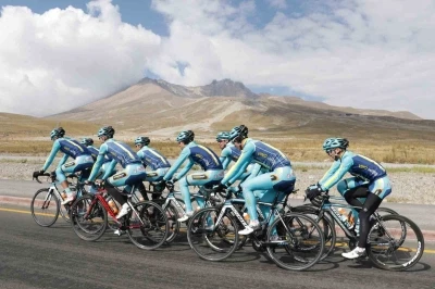 Erciyes’teki Yüksek İrtifa Bisiklet Kampları spor turizmini zirveye taşıyor
