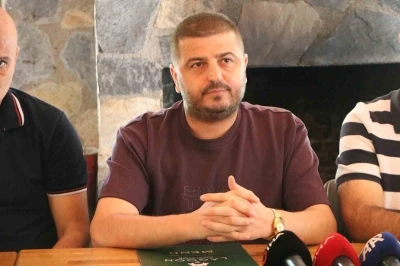 Erdal Bayrak: &quot;Ligi ilk 3’te bitirip Süper Lig’e çıkmak istiyoruz&quot;
