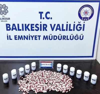 Erdek&rsquo;te uyuşturucu operasyonunda 5 tutuklama
