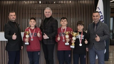 Erdem Koleji Masa Tenisinde İl Dereceleriyle Geleneğini S&uuml;rd&uuml;rd&uuml;