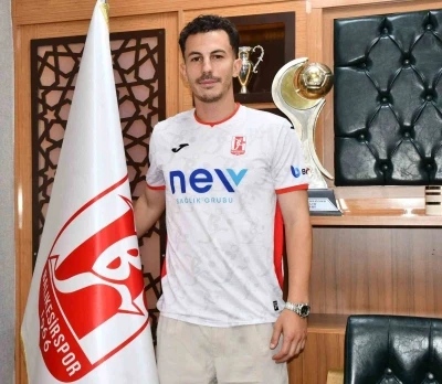 Erdoğan Kaya Balıkesirspor&rsquo;da
