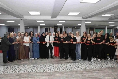 Erenler&rsquo;de kadınlar i&ccedil;in yeni merkez kapılarını a&ccedil;tı
