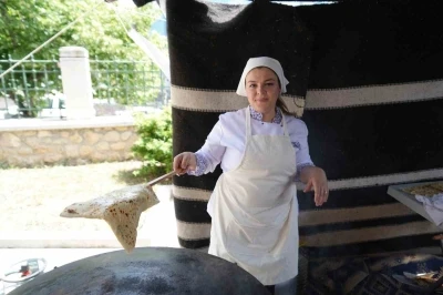 Ertuğrul Gazi&rsquo;nin ev sevdiği yemeklerinde &rsquo;Yoğurtlu G&ouml;zleme&rsquo; coğrafi işaret yolunda
