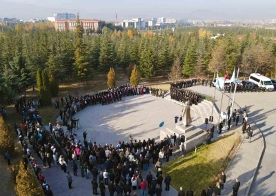 ERÜ’de 10 Kasım Atatürk’ü Anma Töreni gerçekleştirildi
