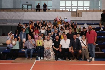 ER&Uuml;&rsquo;de 23. Geleneksel Spor Şenliği&rsquo;nin &ouml;d&uuml;l t&ouml;reni d&uuml;zenlendi
