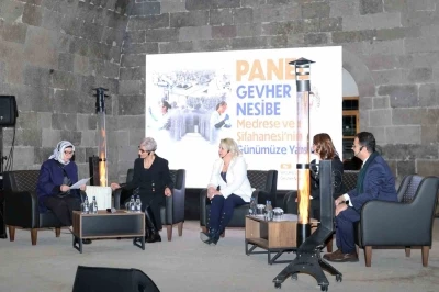 ERÜ’de ‘Gevher Nesibe Medrese ve Şifahanesi’nin Günümüze Yansıması’ paneli
