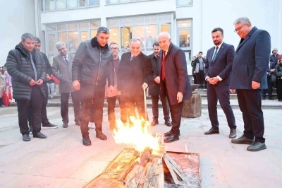 ER&Uuml;&rsquo;de Nevruz Bayramı kutlandı
