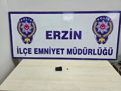 Erzin&rsquo;de ehliyet sınavına kopya d&uuml;zeneğiyle giren şahıs yakayı ele verdi
