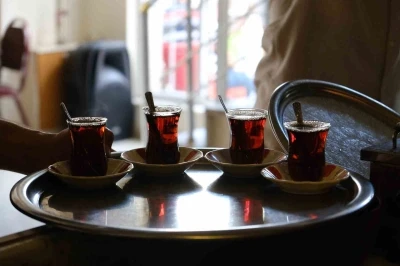 Erzincan&rsquo;da &ccedil;ay keyfi artık daha pahalı
