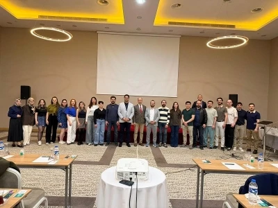 Erzincan&rsquo;da kuru g&ouml;z hastalığına y&ouml;nelik bilimsel sunum
