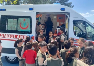 Erzincan&rsquo;da miniklere "Sağlıklı Gelecek" eğitimi
