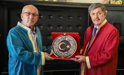 Erzincan’da &quot;Yılın Ustası&quot; unvanı mobilya ustasına
