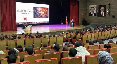 Erzincan&rsquo;da siber su&ccedil;lara karşı bilgilendirme paneli d&uuml;zenlendi
