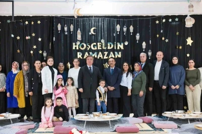 Erzincan&rsquo;da &uuml;&ccedil; kuşak aynı sofrada buluştu
