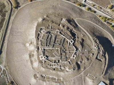 Erzincan’da Urartu izleri yeniden gün yüzünde: Altıntepe Kalesi drone ile görüntülendi
