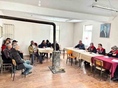 Erzincan&rsquo;da &uuml;reticilerle sahada buluşma
