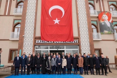 Erzincan&rsquo;da yeni &ouml;ğretmenevi hizmet binası Binali Yıldırım&rsquo;ın katılımı ile hizmete a&ccedil;ıldı
