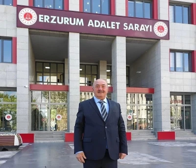 Erzurum Adliyesi&rsquo;nde vefa dolu veda: 45 yıllık hizmetin ardından emekliye ayrıldı
