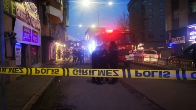 Erzurum&rsquo;da halı mağazasında yangın: Polis bir kişiyi g&ouml;zaltına aldı
