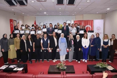Erzurum&rsquo;da "Benim k&ouml;kl&uuml; ailem" projesinde sertifika heyecanı
