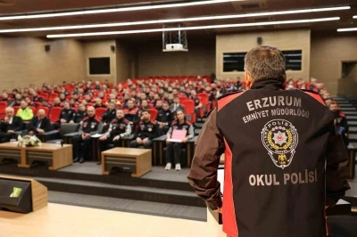 Erzurum Emniyeti&rsquo;nde  "Okul Polisi" zirvesi
