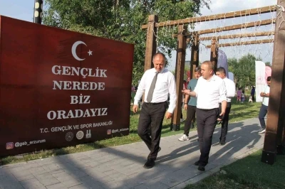 Erzurum GSİM Olimpiyat Parkına çadır gençlik merkezi kurdu
