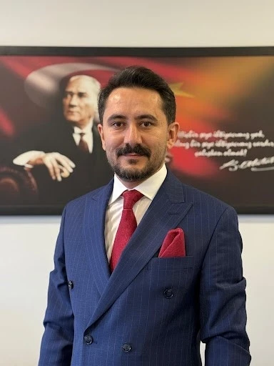 Erzurum Serbest Muhasebeci Mali M&uuml;şavirler Odası Başkanı Aykut &Ouml;zbek: "&Uuml;lkemizin geleceğine imzamızı atıyoruz"
