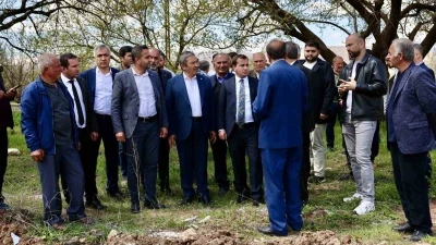 Esenbey&rsquo;de 45 mahalleye hizmet verecek sağlık ocağında ilk kazma vuruldu
