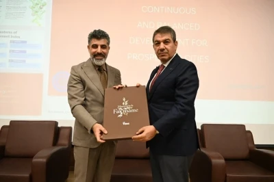 Esenler Belediye Başkanı Göksu Üsküp’te şehirciliği anlattı
