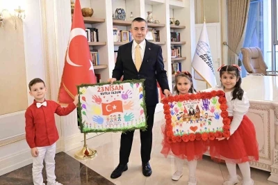 Esenyurt Belediye Başkan Vekili Aksoy&rsquo;a 23 Nisan&rsquo;da anlamlı ziyaret
